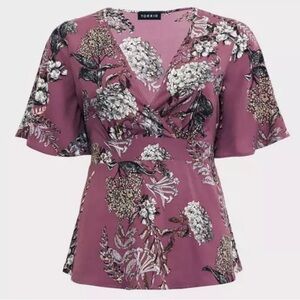 Torrid plus size 3 purple white gray Floral Print Smocked Tie Back Babydoll Top